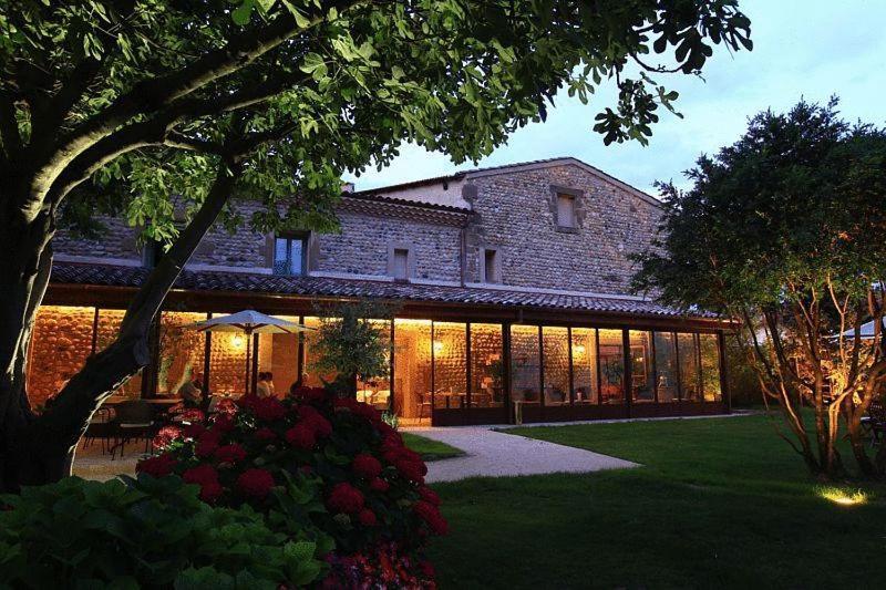 Hotel & Restaurants - Maison Chabran Pont-de-lʼIsère Esterno foto